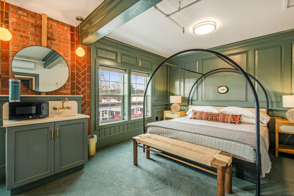 3537138-1030×687-2-1024×683-1