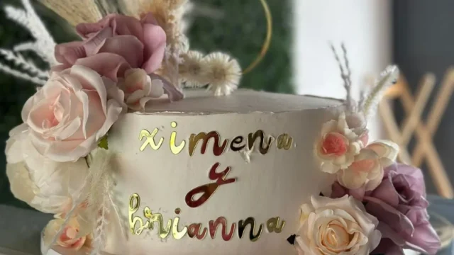 Custom-Cakes-Poulsbo