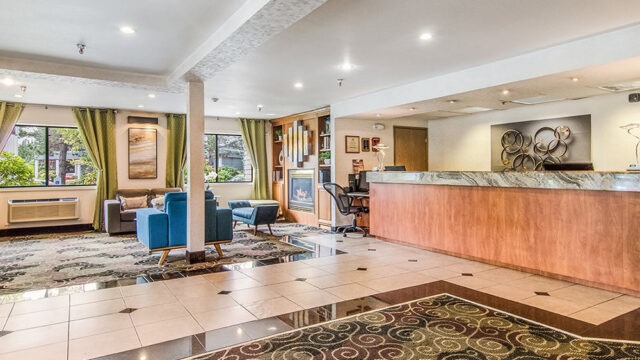 Gallery_1000x667_WAPOUL_GuestHouse_2-Lobby