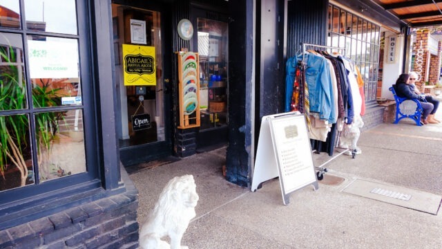 abigails-artful-abode