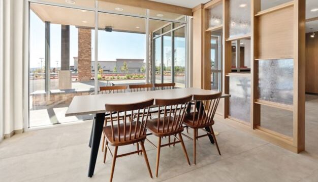 fi-seafo-seafo-gatheringtable25933-73954_Classic-Hor